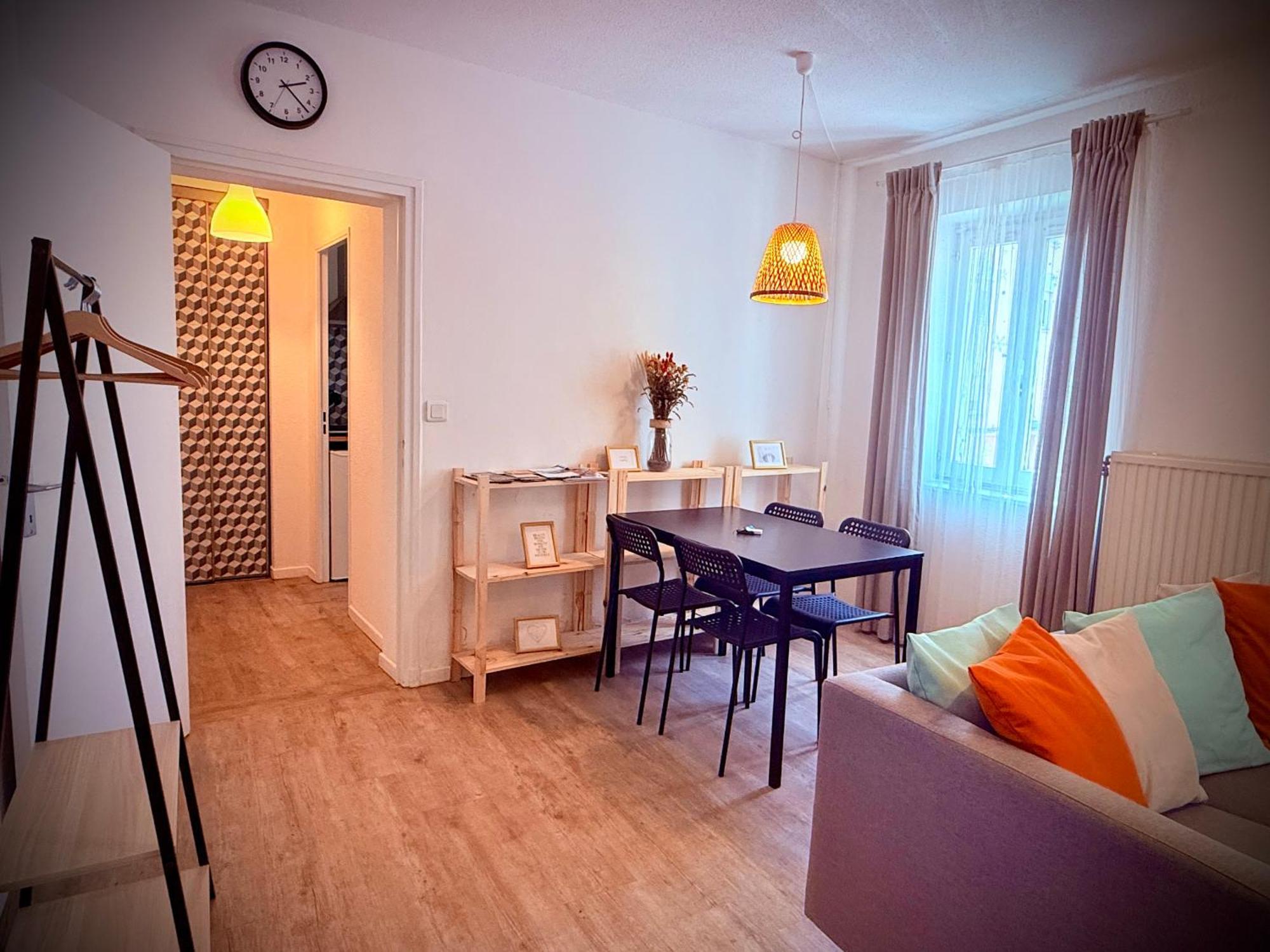 Apartment 50M2-Free Private Parking-Self Check In !! Appartement 50M2 Intramuros-Parking Prive Gratuit-Arrivee Autonome!! Avignon Eksteriør billede